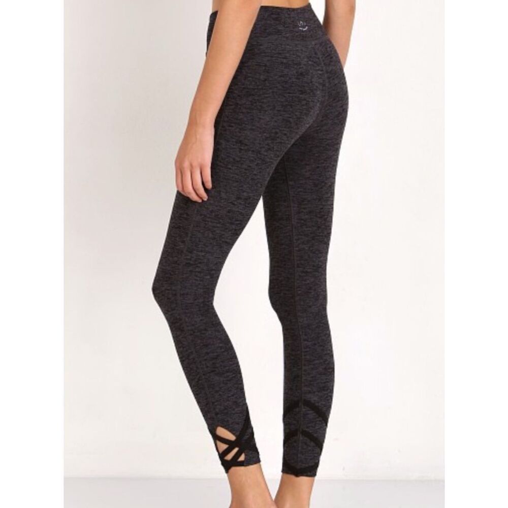 BEYOND YOGA Strappy Ballet Space Dye Legging Black Women’s Size Small